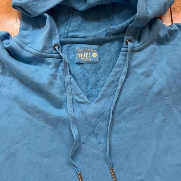 Lilly Pulitzer Carrie Pullover Hoodie Kangaroo Pocket Thumb Holes, Size XL - Picture 9 of 12